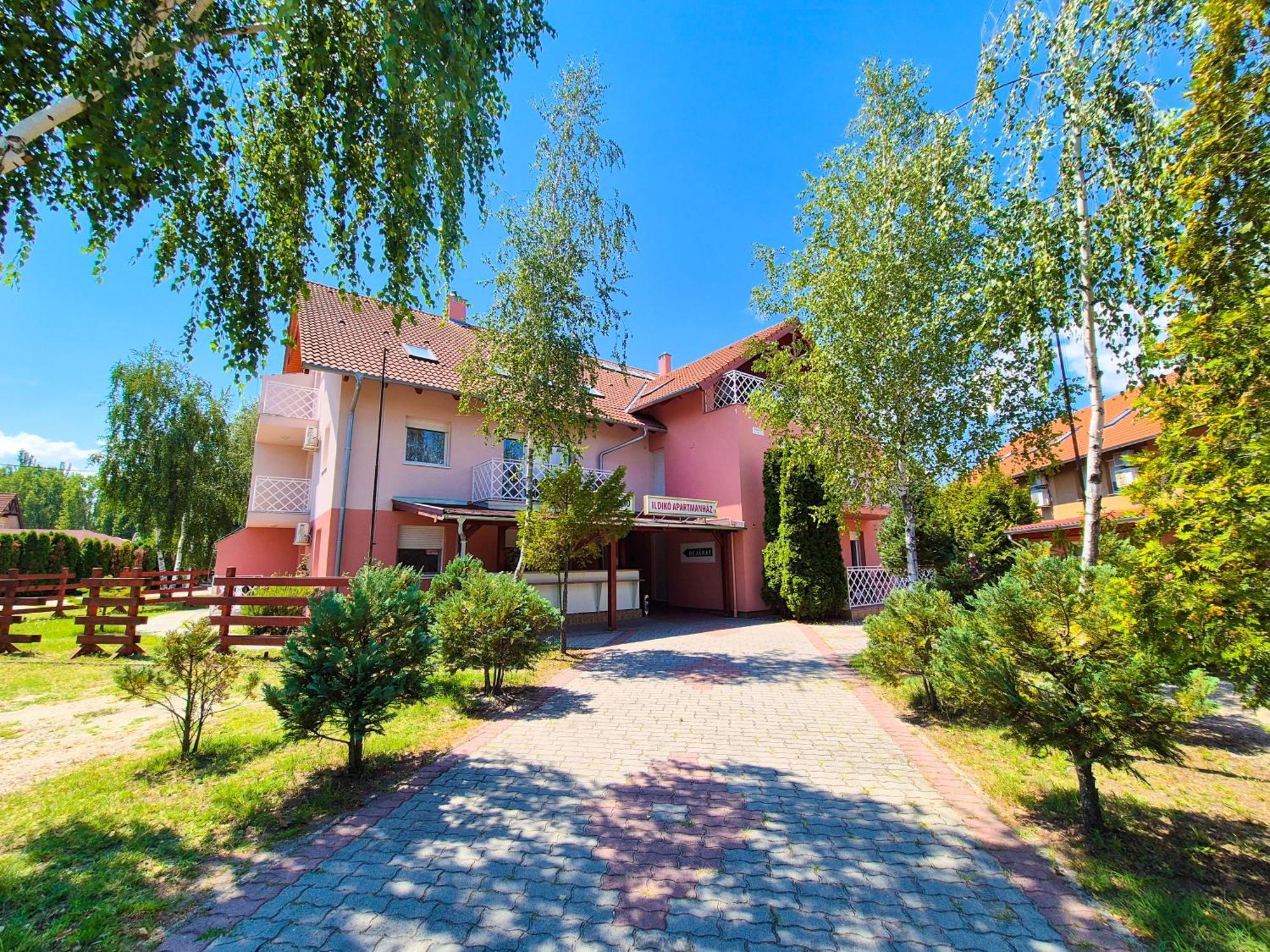 Ildiko Apartmanhaz Zamárdi エクステリア 写真