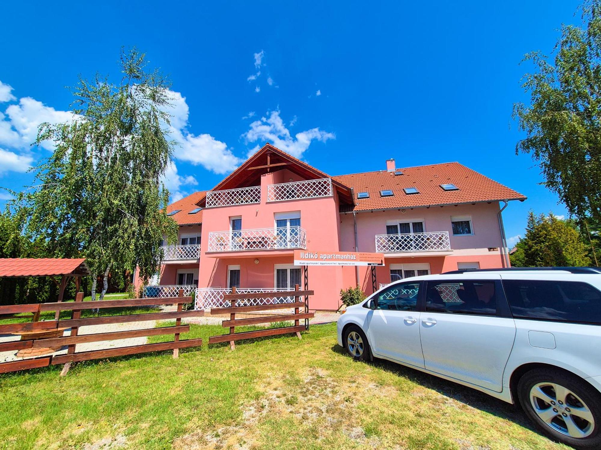 Ildiko Apartmanhaz Zamárdi エクステリア 写真
