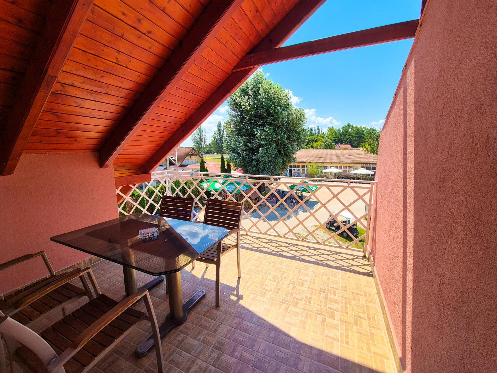 Ildiko Apartmanhaz Zamárdi エクステリア 写真