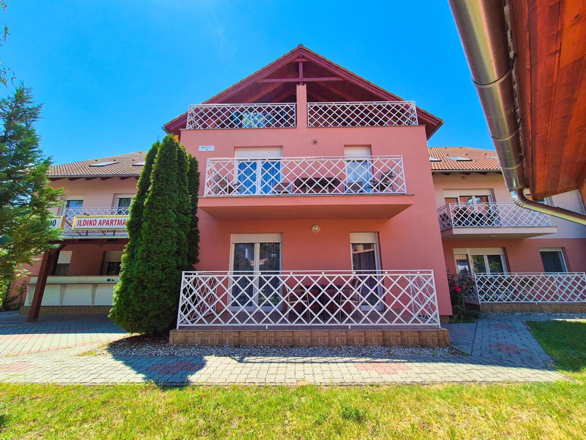 Ildiko Apartmanhaz Zamárdi エクステリア 写真