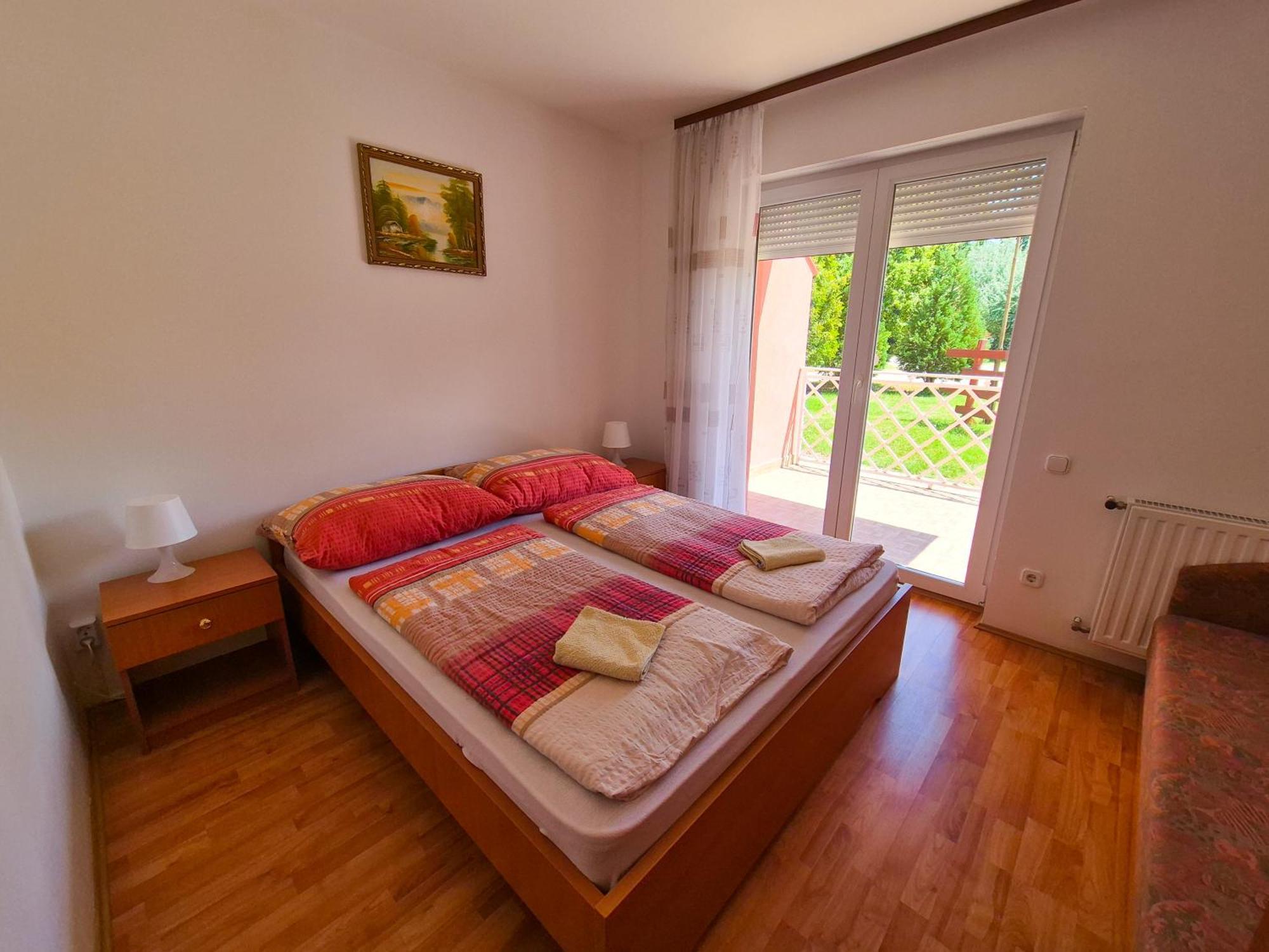 Ildiko Apartmanhaz Zamárdi エクステリア 写真